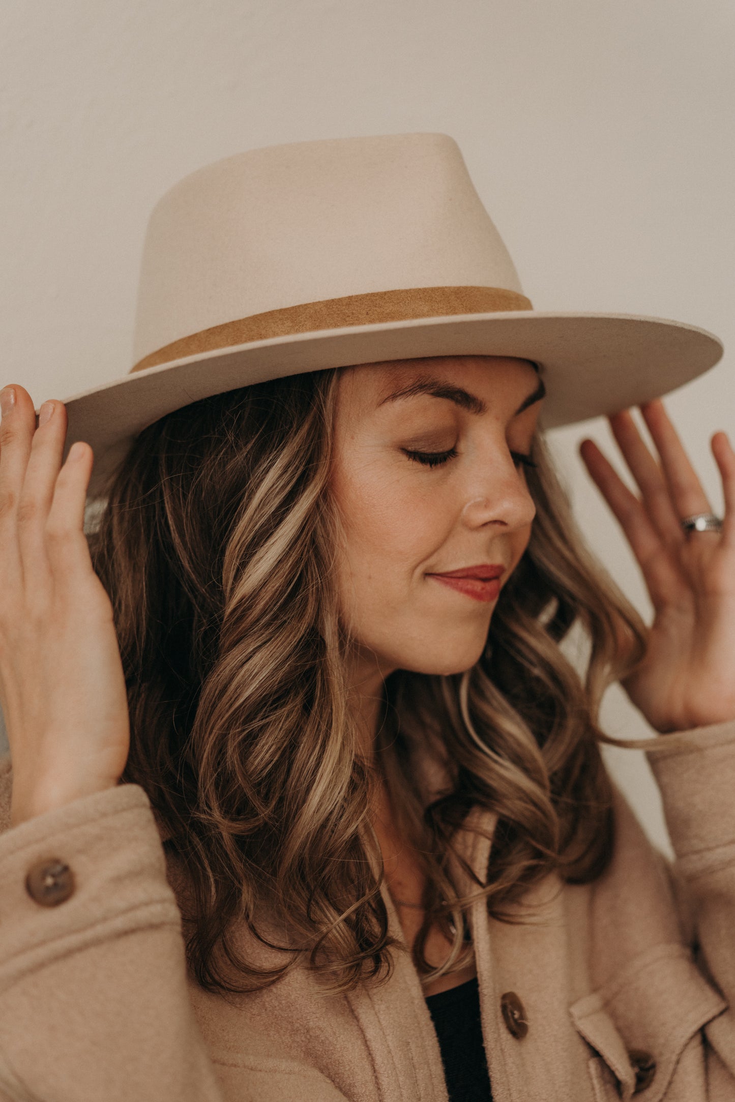 Hallie | Classic Rancher | Bone