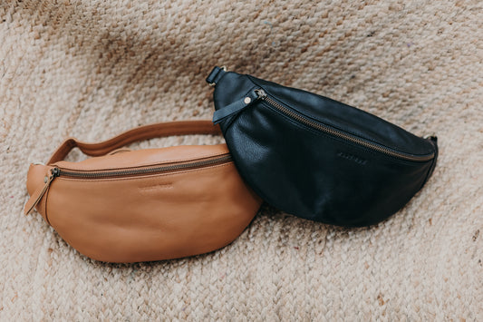 Indie | Large Essential Sling | Noir + Toffee