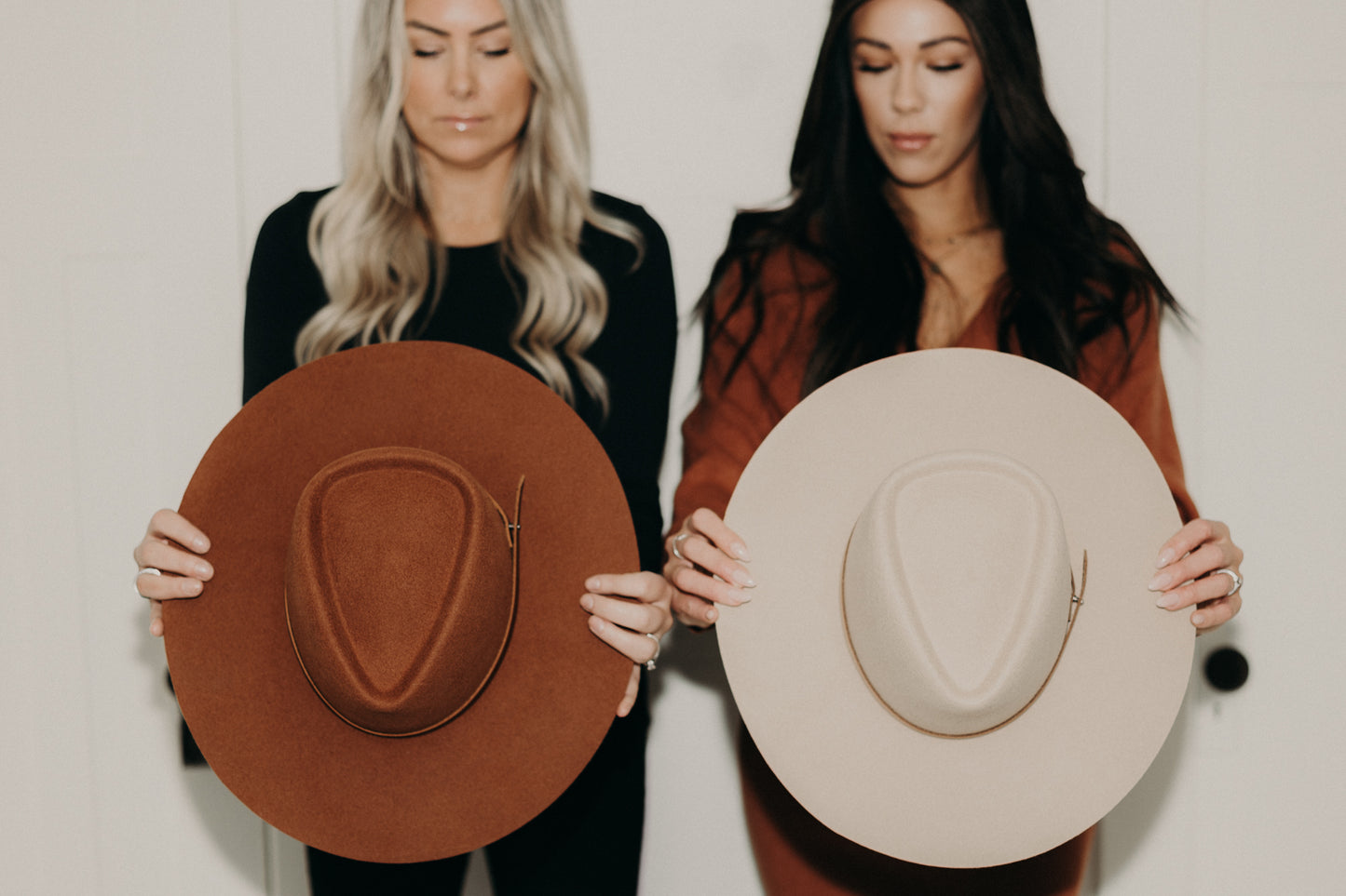 Aria | Triangle Crown Rancher | Cream