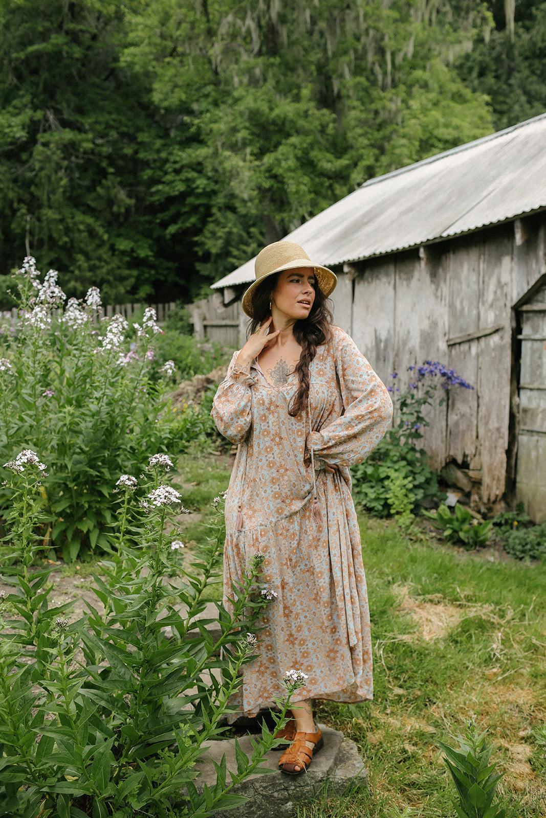 Daphne | Raffia Bucket