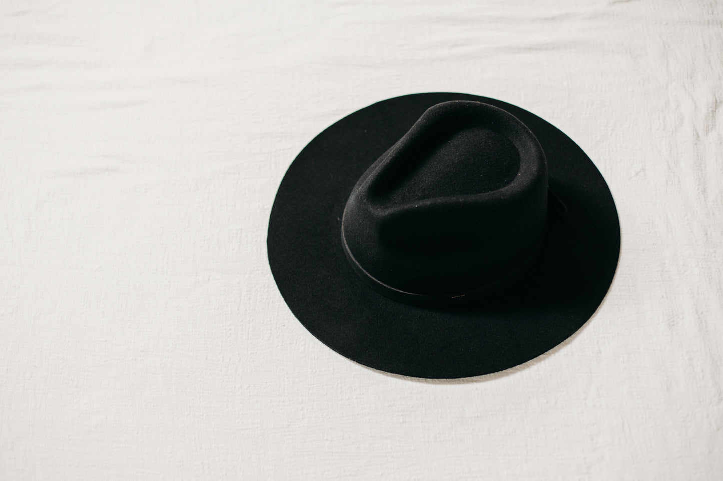 Sloane | Classic Rancher | Noir