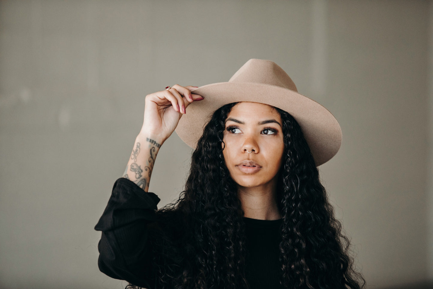 Sloane | Classic Rancher | Latte
