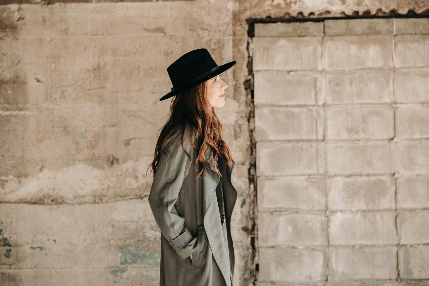 Sloane | Classic Rancher | Noir