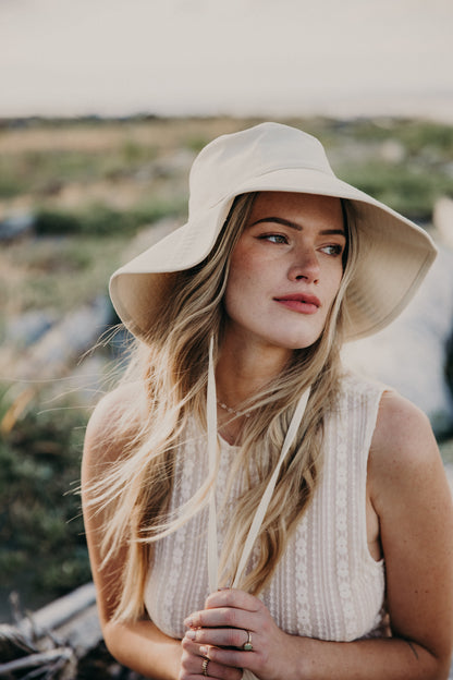 Willa | Wide Brim Bucket Hat