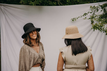 Daphne | Raffia Bucket | Noir