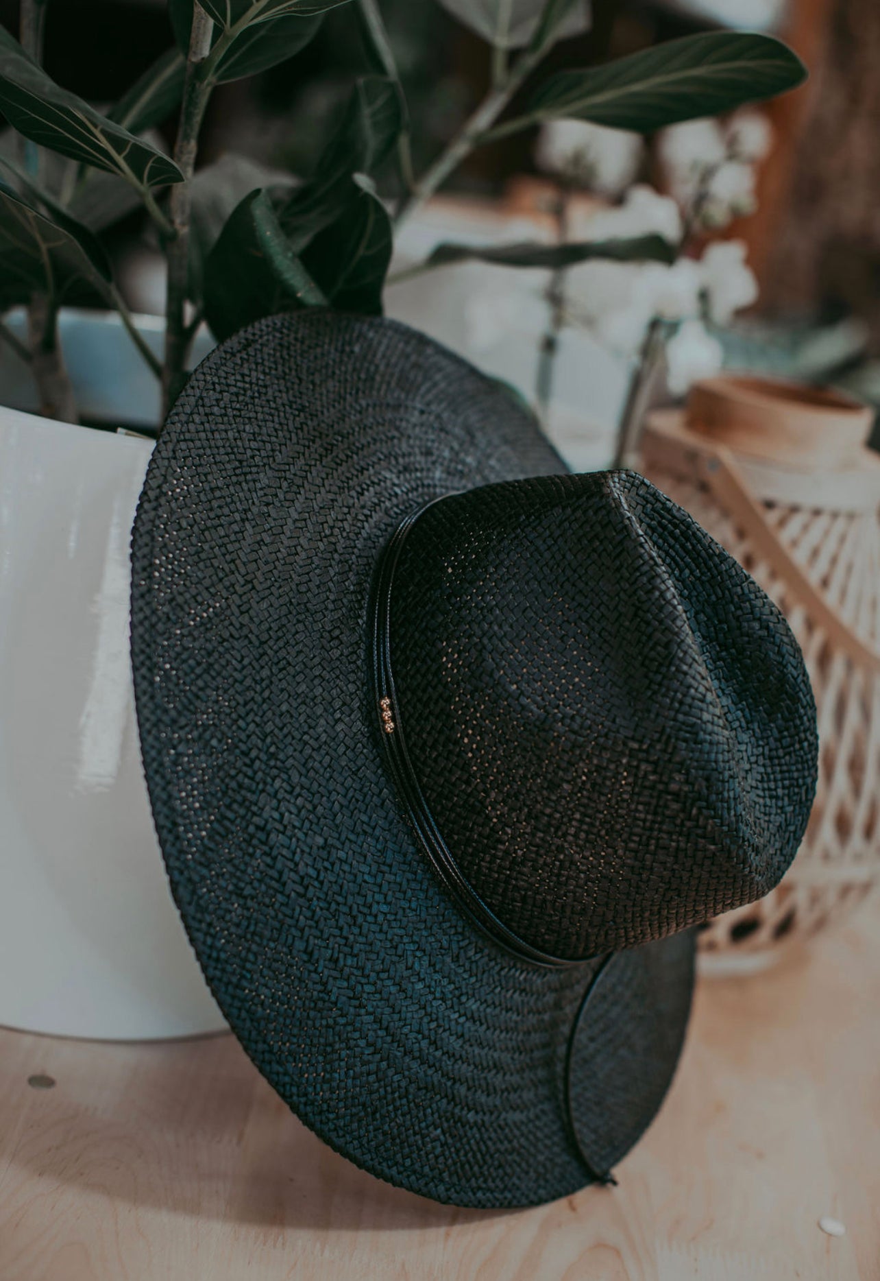 Luna | Paper Straw Fedora | Noir