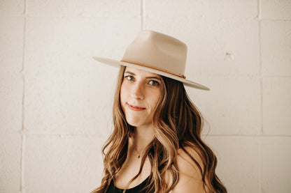 River | Teardrop Fedora | Cream