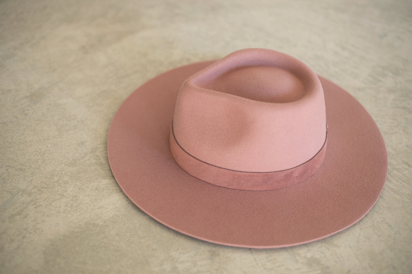 Hallie | Classic Rancher | Dusty Rose